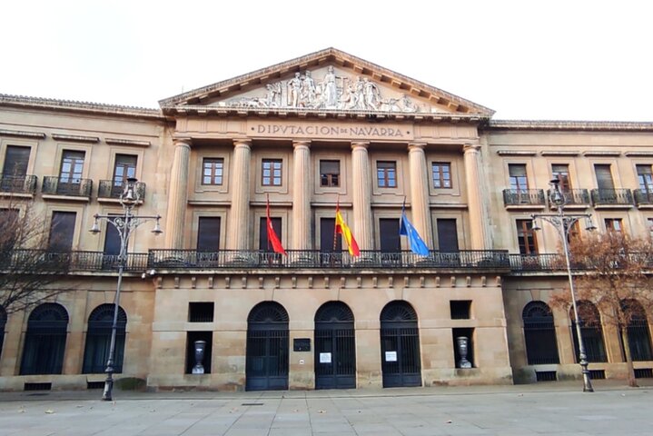 Small Group Walking Tour Pamplona