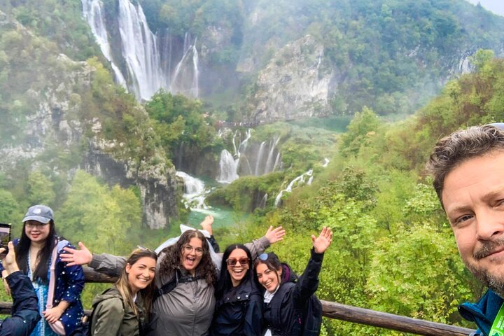 Zagreb: Plitvice with Ticket & Rastoke Guided Tour Boat Ride