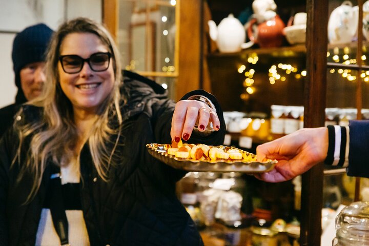Ghent Food & Drink Tasting Tour with Local Specialties