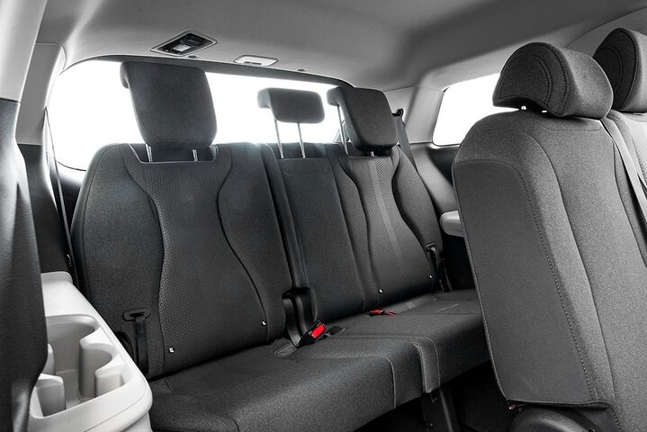 Cairns to Port Douglas Private Transfer After Hours 9 pm to 6 am