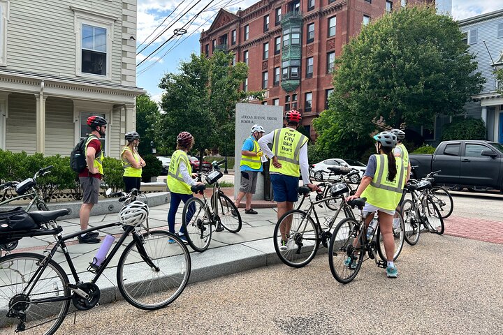 City of Portsmouth Bike Tour - Visit Historic Landmarks + Sites