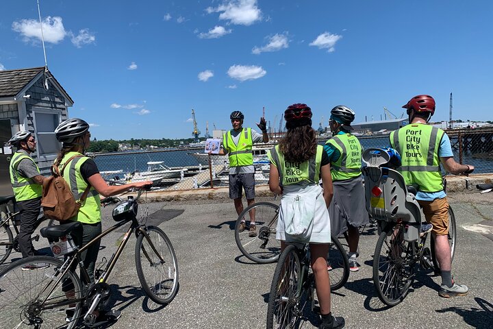 City of Portsmouth Bike Tour - Visit Historic Landmarks + Sites
