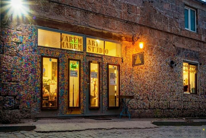 Make Your Own Gyumri Door at Varem Marem Studio
