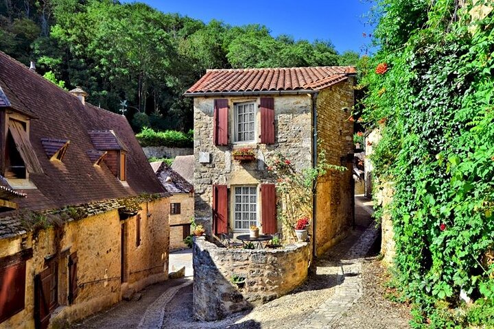 Domme, Beynac and La Roque-Gageac: Private Dordogne Villages Tour
