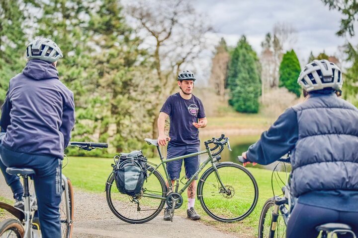 The Ultimate E Bike Tour of Stirling: The Best Way to See More