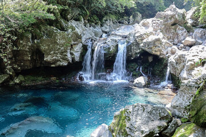 Full Day Essential Jeju Island Private tour for West Course