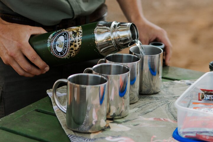 Six On Safari to Hluhluwe Imfolozi Game Reserve