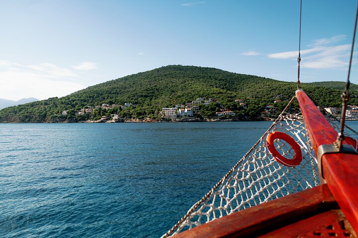 Athens: All Day Cruise to Agistri Moni Aegina with Lunch & Drinks