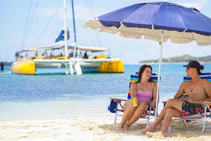South Sea Sailing Full Day Trip with Lunch & Drinks (min 5 years)