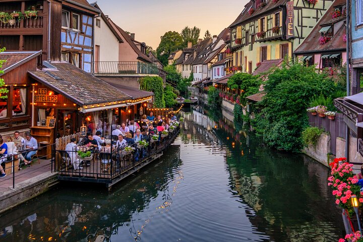 Price instead: From Strasbourg to Château ,Riquewihr and Colmar
