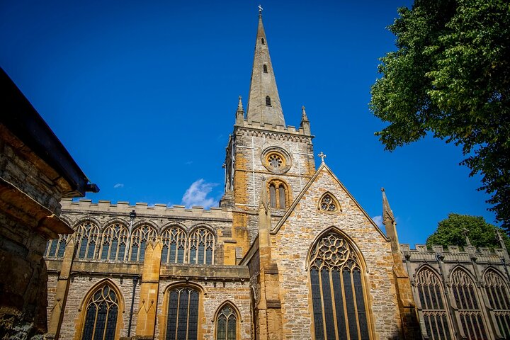 Stratford-upon-Avon: River Cruise and City Audio Tour