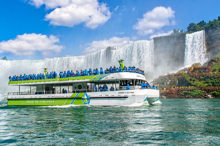 American Side Express Tour With Maid of the Mist Boat Ride & Cave