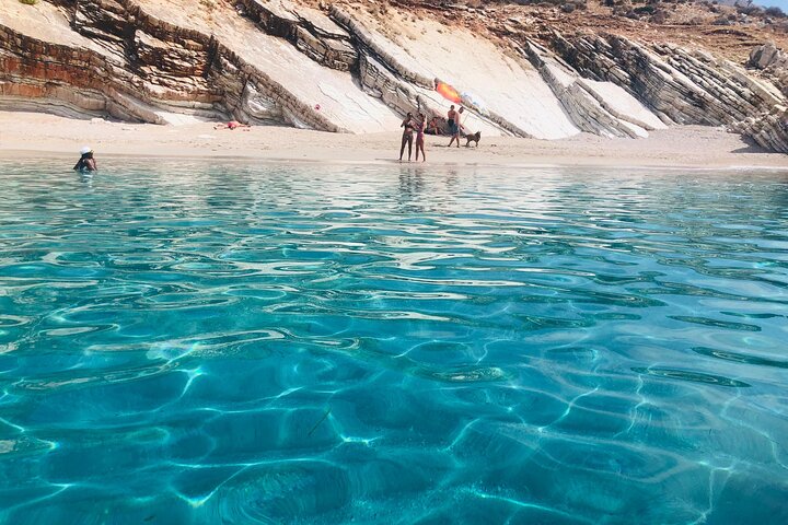 Sarandë: Small-Group Boat Tour with Surprise Extra Stop