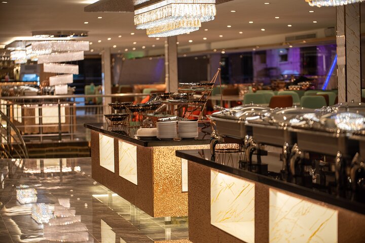 The Newest Luxury 5-Star Bangkok Chao Phraya Dinner Cruise