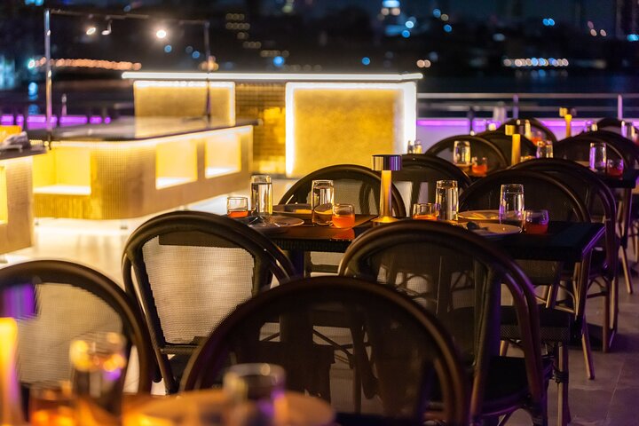The Newest Luxury 5-Star Bangkok Chao Phraya Dinner Cruise
