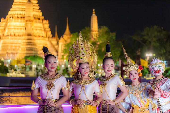 The Newest Luxury 5-Star Bangkok Chao Phraya Dinner Cruise