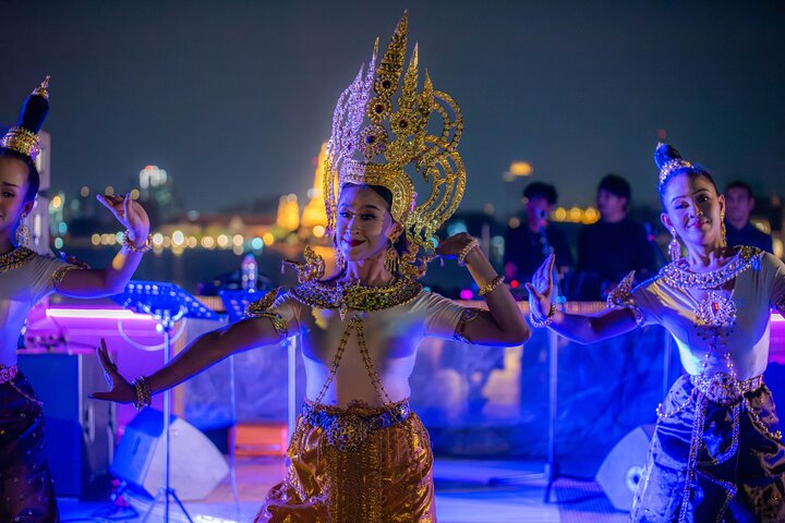 The Newest Luxury 5-Star Bangkok Chao Phraya Dinner Cruise