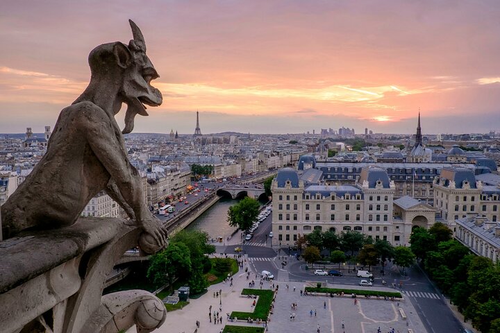 Le Havre Shore Excursion: Private Day Trip to Paris