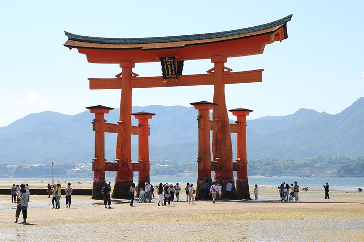 Hiroshima & Miyajima by Bullet Train from Osaka