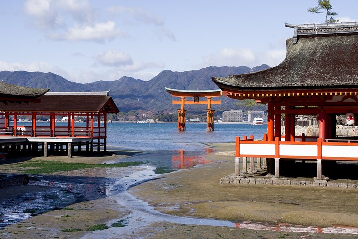 Hiroshima & Miyajima by Bullet Train from Osaka