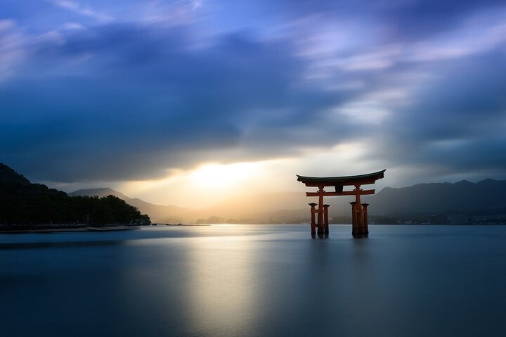 Hiroshima & Miyajima by Bullet Train from Osaka