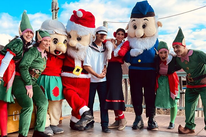 Popeye Village Roundtrip Transportation