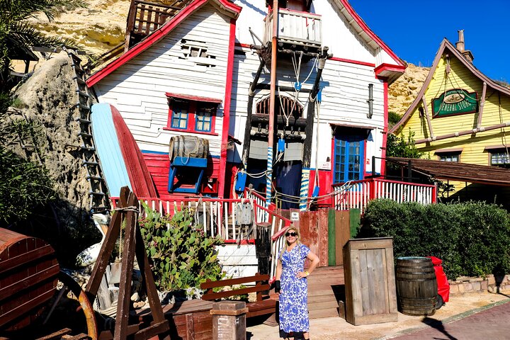 Popeye Village Roundtrip Transportation