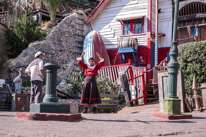 Popeye Village Roundtrip Transportation