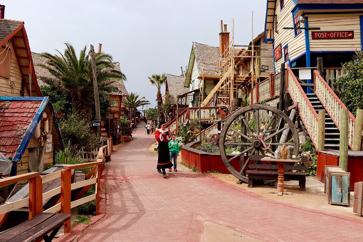 Popeye Village Roundtrip Transportation
