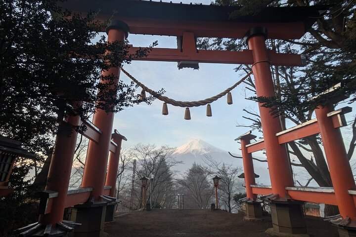 Lake Kawaguchi : Exclusive Private Customized Tour w/ Local Guide