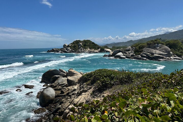 Private Tayrona Hike to Cabo San Juan: Bilingual Guide+Transport