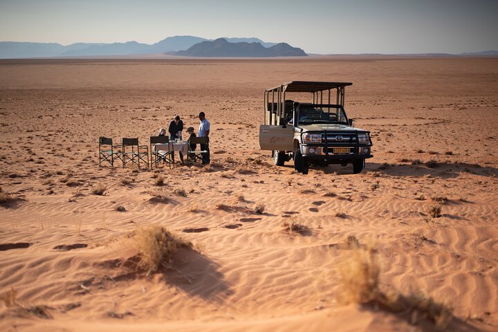 6-Day Private Namibia Desert & Safari Adventure