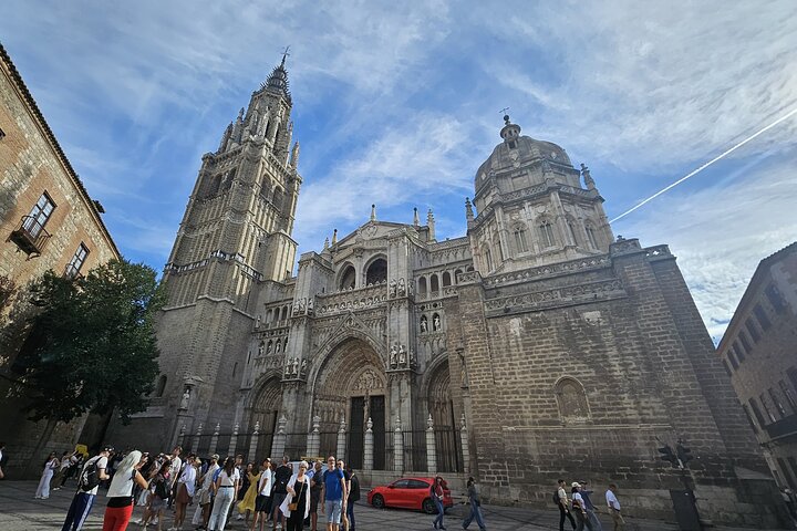 Toledo’s Highlights in English – Guided Tour & Cathedral Visit