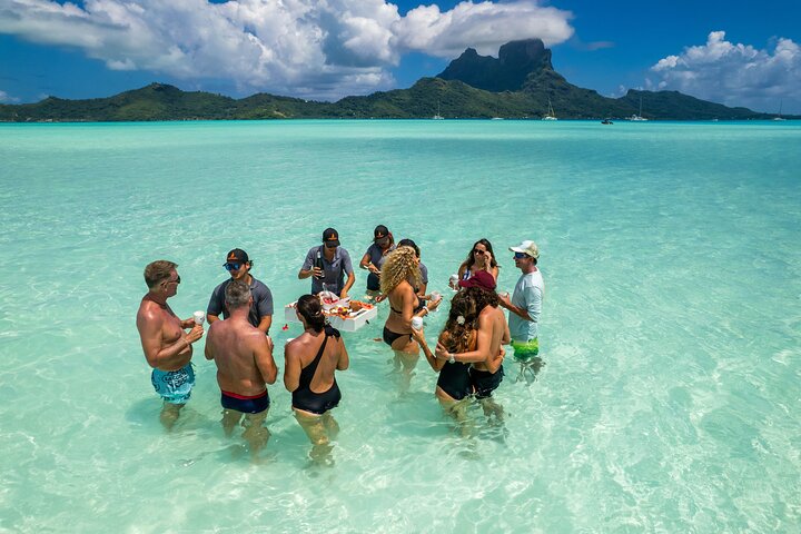 LUXURY Catamaran Bora Bora : Sailing, Snorkeling & Floating Bar