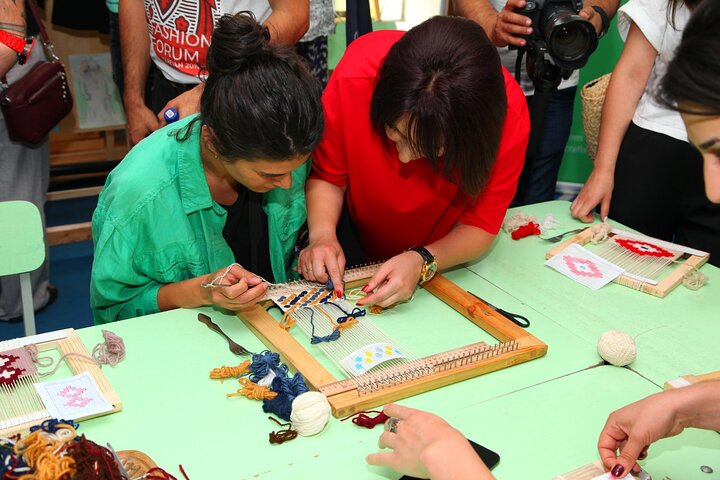 Learn Shulal Carpet Making at Telik Handmade in Ijevan