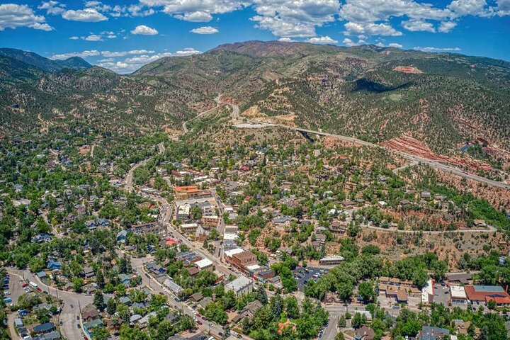 Pikes Peak COG Railway & Garden of Gods Tour