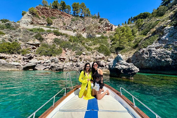 Half Day Private Guided Boat Tour in Taormina