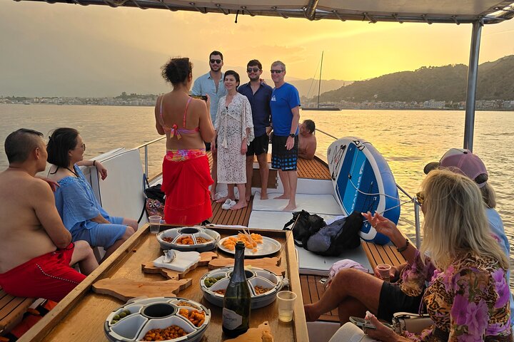Taormina Sunset Aperitif on-Board