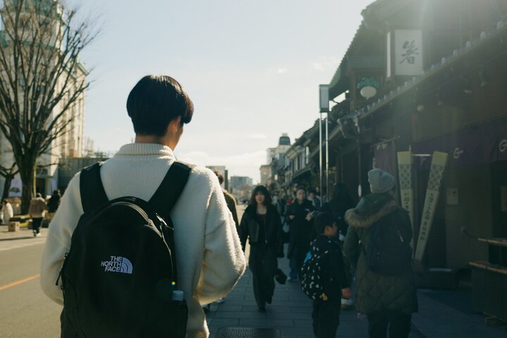 Kawagoe Walking Tour with Local Student Guide & Photographer