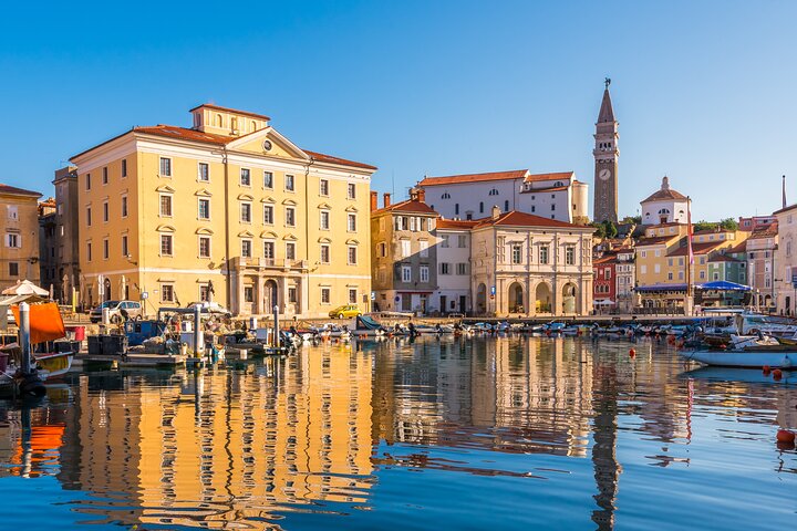 Postojna Cave, Predjama Castle and Piran with tickets included