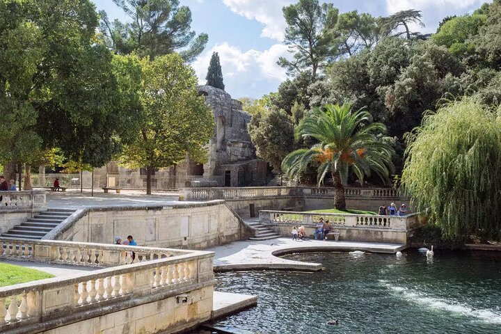 A tour of Nimes tailor-made
