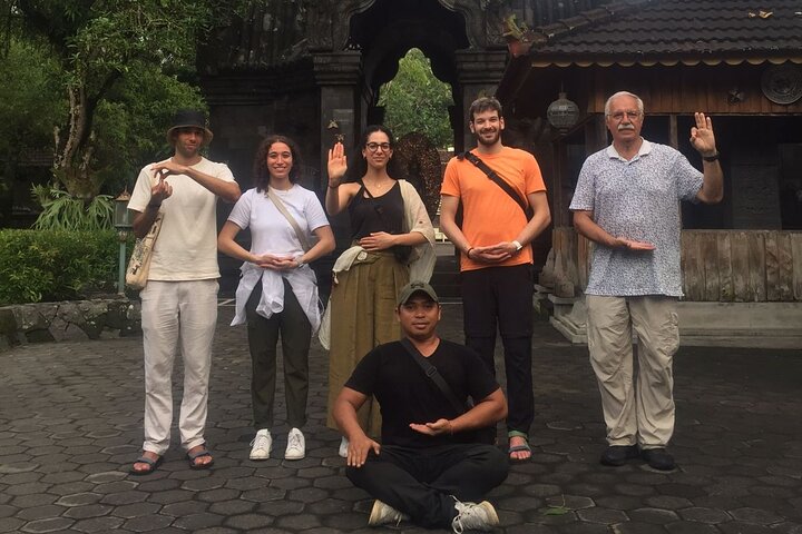 Half day Borobudur temple Climb Up Tour