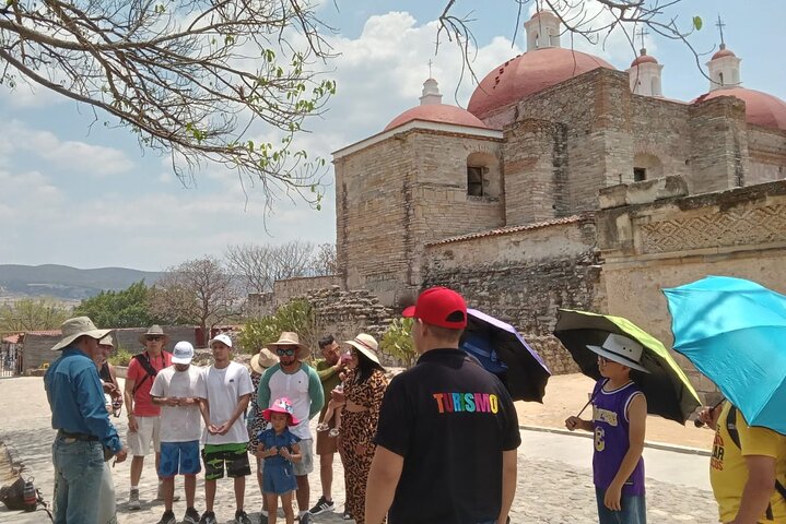 Hierve el Agua,Arbol Del Tule,Mitla,Mezcal and Teotitlan del valle