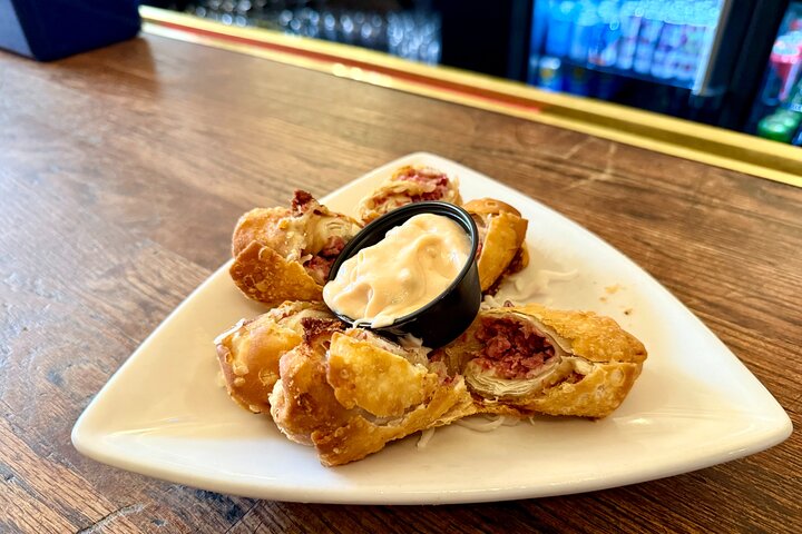 Detroit Downtown Food Tour with 6+ Iconic Tastings in Motor City