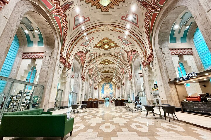 Detroit Downtown Food Tour with 6+ Iconic Tastings in Motor City
