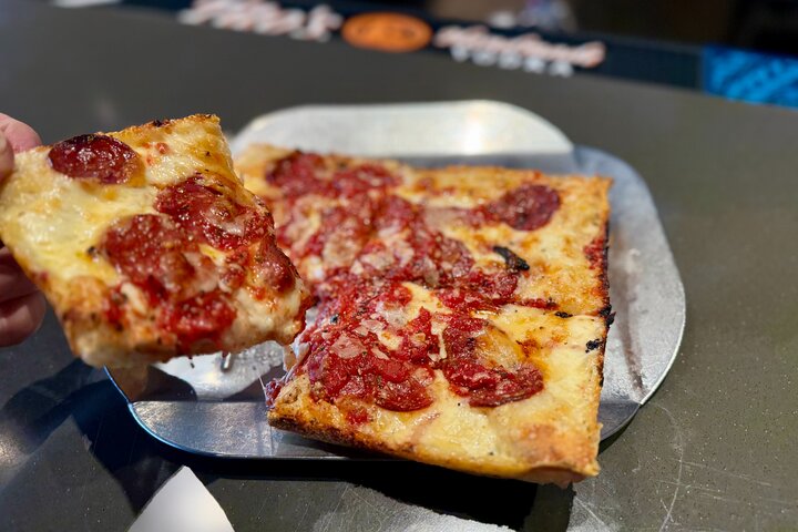 Detroit Downtown Food Tour with 6+ Iconic Tastings in Motor City