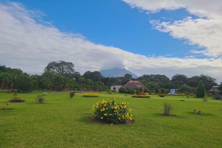 From Managua: Ometepe Island Full Day Trip on The 11th Wonder
