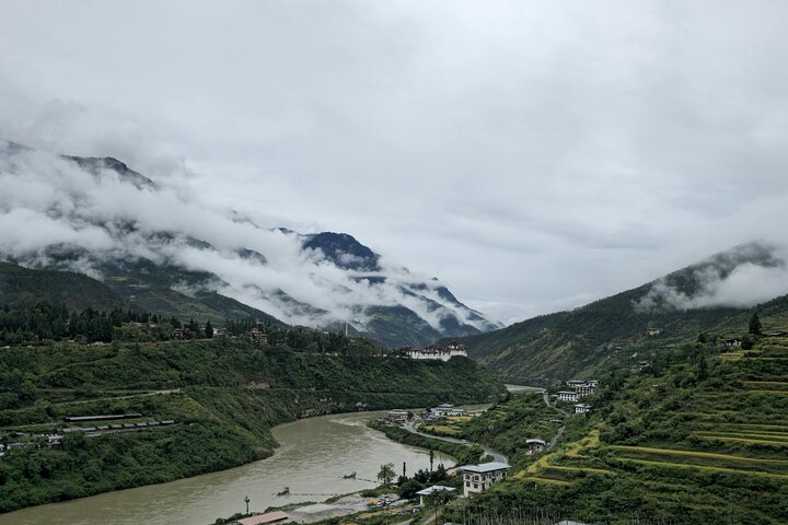 Bhutan’s Golden Triangle: Thimphu, Punakha & Paro Journey(5N|6D)