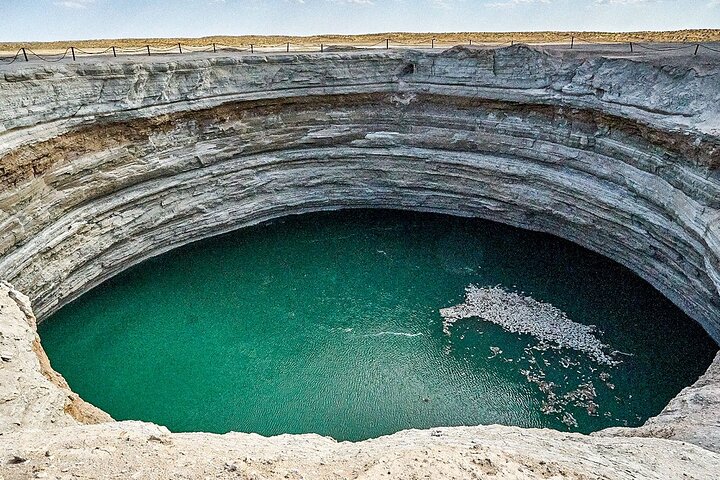 Private Tour of Turkmenistan with Exclusive Guide and Car