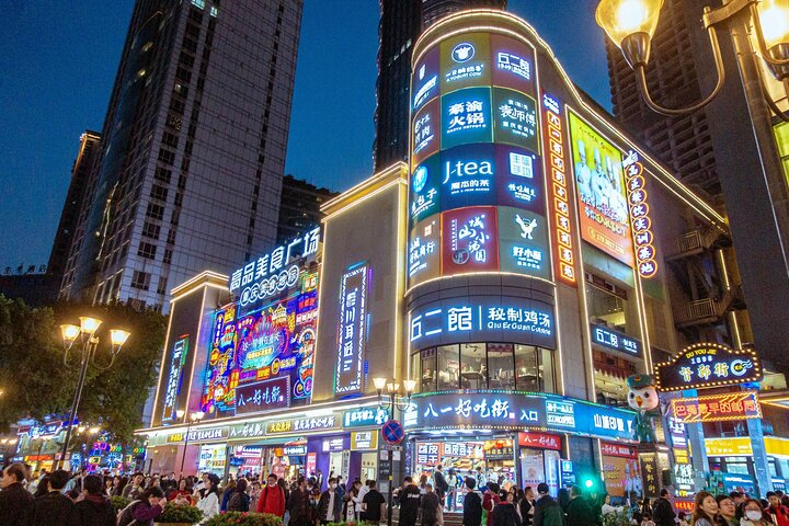 Premium Chongqing Private Tours: Highlights, Night View or Cruise